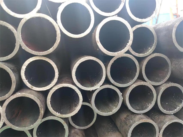 武漢27simn無縫鋼管廠